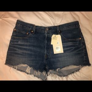 Levi’s Mid-Rise Jean Shorts